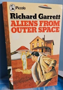 Aliens From Outer Space. Richard Garrett. Piccolo Books 1983 - Picture 1 of 15