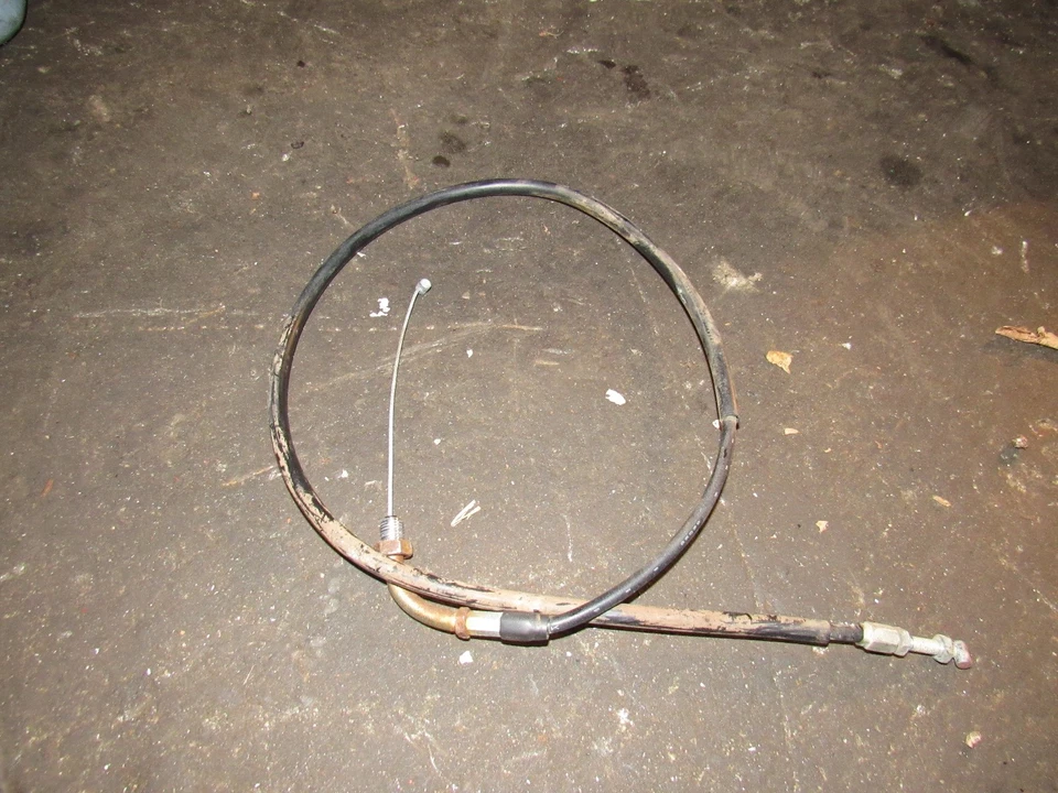 Honda CB550 K 1978 cable de tracción del acelerador Foto 1 de 1