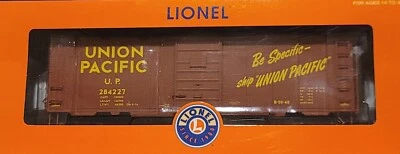 BM1: Lionel O Gauge ROOF‑HATCH Boxcar Union Pacific #284227 2126112 - Image 1 of 3
