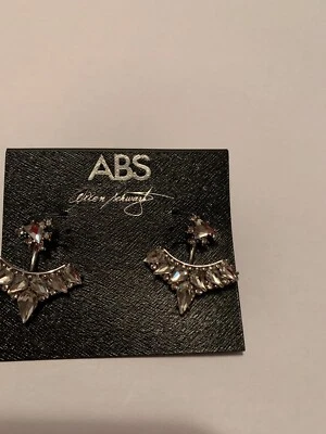 NUEVO CON ETIQUETAS ABS Allen Schwartz Tono Plata Estrás Chaqueta 1” Pendientes A15 Foto 1 de 4