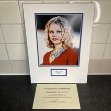 Emilie de Ravin Hand Signed 10X8 Photo - Roswell Lost With COA Nice!