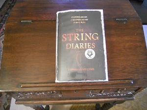 THE STRING DIARIES, Stephen Lloyd Jones, SIGNED 1st ed/1st printing UK 2013 HCDJ - Picture 1 of 5