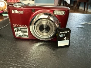 Nikon COOLPIX L24 14.0MP Digitalkamera rot mit 4gb Sony Speicherkarte, funktioniert super - Bild 1 von 10