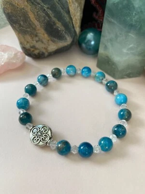 Pulsera de piedras preciosas de apatita azul. 7 pulgadas. Elástico. Cristales curativos. Foto 1 de 4