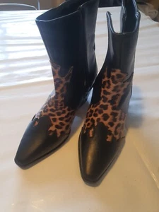 Boohoo UK4 Wide Fit Leopard Detail Western Boots - Picture 1 of 7