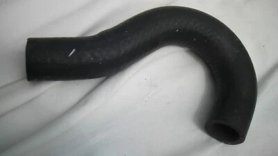 Manguera de derivación de refrigerante del motor Fiat 850 superior Foto 1 de 2