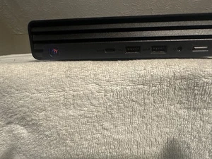 HP Engage Flex Mini Retail System Win 11 Pro 8GB RAM, i3 10100T - Picture 1 of 5