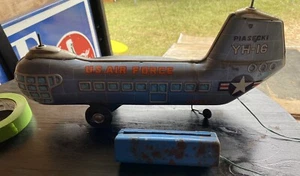 Vintage tin toy Piasecki Helicopter Yh-16 military battery operated - Picture 1 of 4