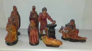 PAPPMACHÉ KRIPPE KONVOLUT 7 FIGUREN ROTE SERIE CHIALU' CONFALONIERI - Bild 1 von 5