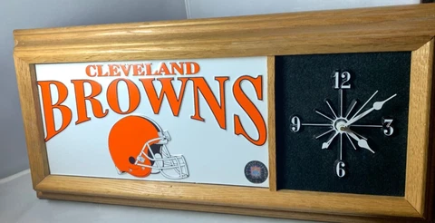 Cleveland Browns NFL Football Team Sign & Clock Cover