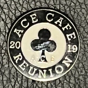 MOTORCYCLE Pin Badge ACE CAFE REUNION 2019 - Picture 1 of 2