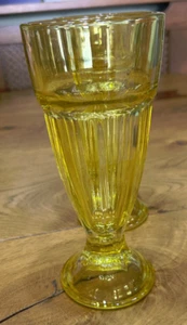 Set Of Four Citrine Yellow Dessert Sundae Glasses - Picture 1 of 6