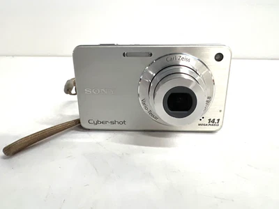 SONY Cyber-Shot DSC-W560 14.1MP Compact Digital Still Camera w/Battery (Working) - Image 1 of 4