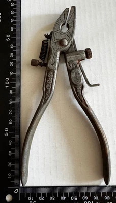 Vintage ornate German saw set pliers. - Image 1 of 4