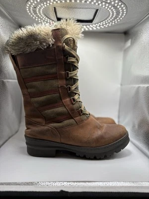 KEEN Women's Wapato Tall Waterproof Winter Boots Brown Green Wm’s Size 9 Fur - Image 1 of 4