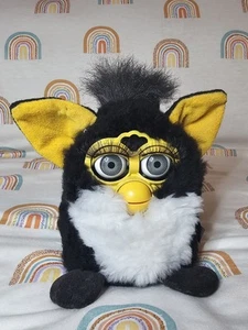 VTG 1999 Penguin Furby - Gen 8 Custom Made, Black/White/Yellow Body with Gray 👀 - Picture 1 of 5