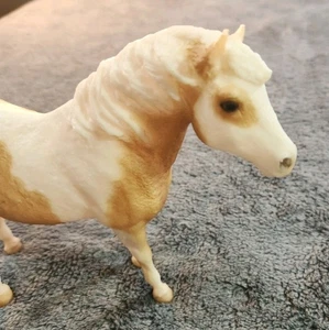 BREYER Pferd #20 Misty of Chincoteague Palomino Pinto Pony Stute Vintage - Bild 1 von 11