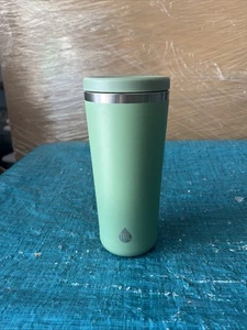 TAL 24 Unzen Edelstahl Becher mit Deckel / Grün - Bild 1 von 4