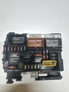 9667199580 R 07 SICHERUNGSKASTEN CITROEN PEUGEOT  - Bild 1 von 4
