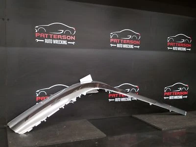 GMC ENVOY 2004 XUV pasajero derecho cuarto panel trasero moldura de pilar D cromo Foto 1 de 4