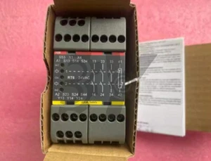 ONE NEW ABB Safety relay 2TLA010026R0200 RT6 24VAC - Picture 1 of 2
