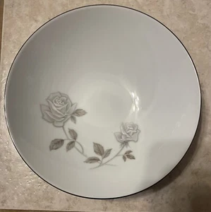 NORITAKE ROSAY 6216 PORCELLANA CIOTOLA DA PORTATA ROTONDA 8 1/4" - Foto 1 di 5