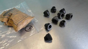 GM NOS Antena Trim Tuercas 9 cada 417613 Disco Parte - Imagen 1 de 2