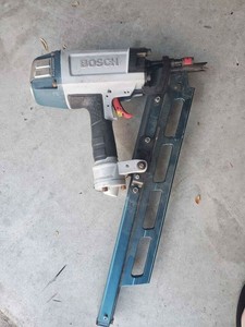 Las mejores ofertas en Bosch Clavadoras de Aire Comprimido y Grapadoras |  eBay