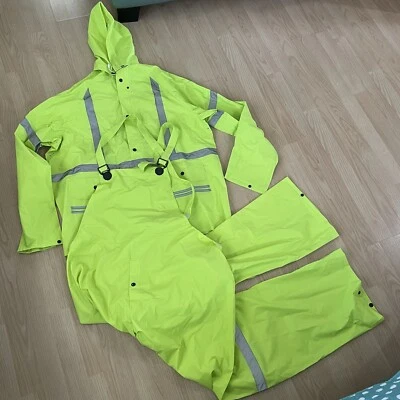 Reflective Neon Rain Jacket with Detachable Hood and Pants Set Size Large - Image 1 of 4