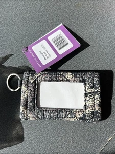 Donna Sharp Kensington ID Case 26926 - Picture 1 of 9