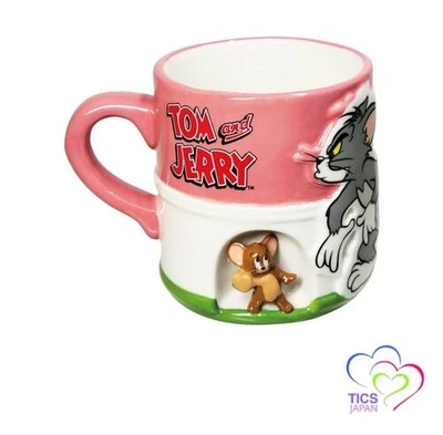 &quotTom and Jerry" 3D Animation Scene Tom Heart-Pounding Mug approx. 11 x 9 - Image 1 of 3