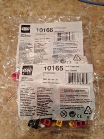 LEGO Christmas Elf Boy 10165 & Elf Girl 10166 Set 100% Complete w/ Instructions