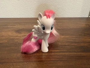 RARO MLP My Little Pony 3” G4 Spazzolabile Pegaso Diamante Rosa - Foto 1 di 5
