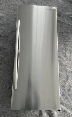 DA91-04198A, DA97-15014A OEM Samsung Refrig. Puerta derecha y manija -RF23HTEDBSR/AA Foto 1 de 4