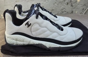 Sneakers da ginnastica Chanel 21B donna avorio scamosciato bianco logo CC stringate media 40,5 - Foto 1 di 21
