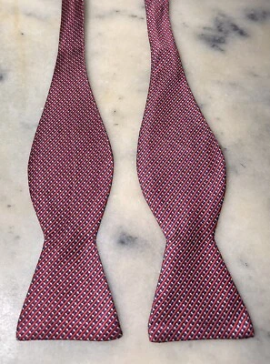 Pajarita Brooks Brothers 346 100 % seda a cuadros micro cuadros roja blanca azul Foto 1 de 4