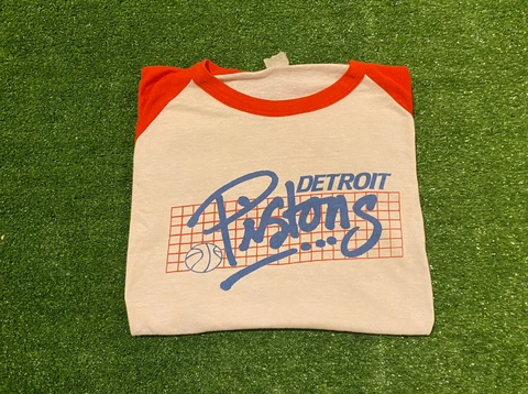 Vintage 1990s Sportswear Detroit Pistons Basketball script t-shirt large NBA Cover