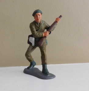Vintage 1963 Louis Marx & Co W.W. II Canadian Figure 5-1/2" #4 - Picture 1 of 6