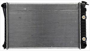 Radiator Onix OR709 GM Trucks 81-84 K20 5.7L WITH 17 INCH CORE ONLY CALL CHECK