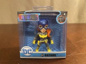 Jada Metalfigs Die Cast Figure DC GIRLS 2.5 inch BATGIRL Silver - Picture 1 of 6