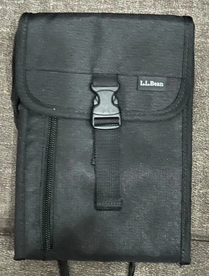 Organizador de viaje LL Bean compacto negro usado con correa para el cuello Foto 1 de 4