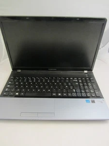 SAMSUNG NP3530NC LAPTOP COMPUTER ( FOR PARTS ) - Picture 1 of 3