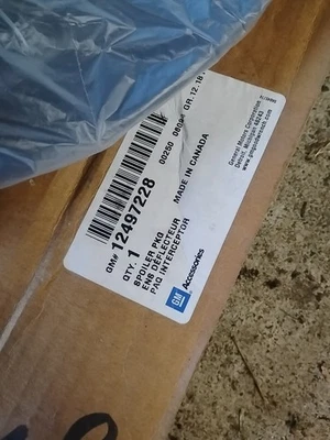 2004 TO 2007 MONTE CARLO REAR SPOILER New Oem #  12497228 - Image 1 of 3