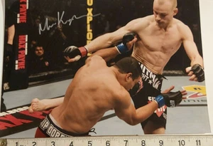 UFC MARTIN KAMPMANN SIGNED 12" X 8" PHOTO - OFFERS ACCEPTED - Picture 1 of 2