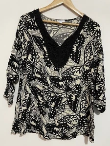 Millers Size 18 Women’s Top Blouse Black White Floral 3/4 Sleeve Stretch Casual - Bild 1 von 11