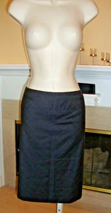 STYLISH CHANEL WOOL & CASHMERE SKIRT - Picture 1 of 7