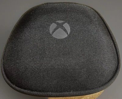 Microsoft Xbox One Elite Series 2 Controller Case Only™ Foto 1 de 4