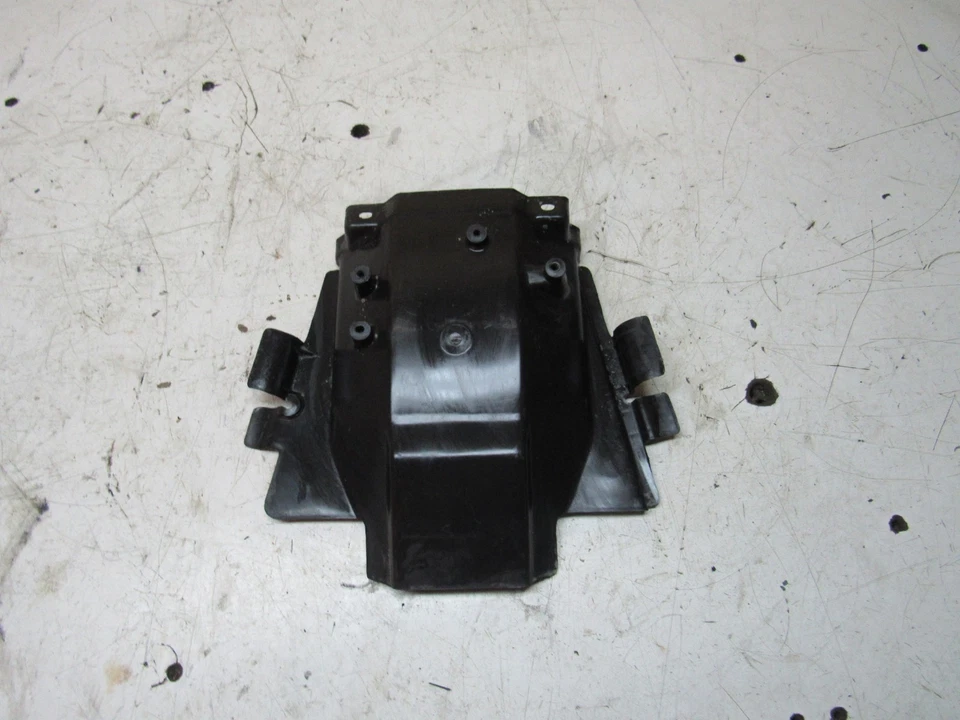 1985 84 Yamaha Virago XV1000 XV 1000 Rear Inner Fender - Image 1 of 1