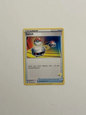 Switch 183/202 #36 Pokemon Pikachu Deck Variant Sword & Shield base D - Image 1 of 2