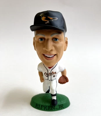 Cal Ripken Jr. Baltimore Orioles 1998 Corinthian Headliners Figurine Ships Fast - Image 1 of 4